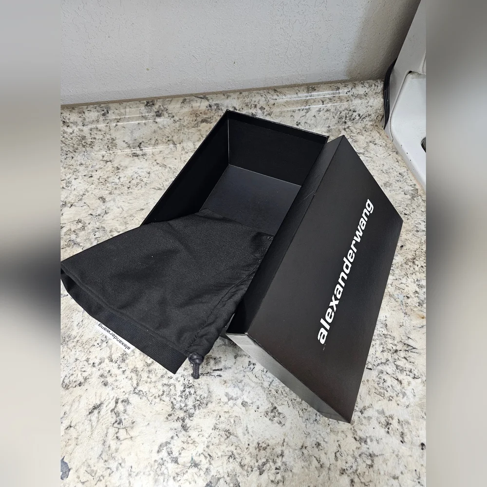 Alexander Empty Gift Box Storage Box - Picture 8 of 8